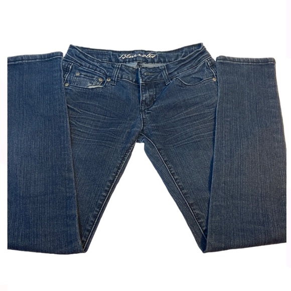 BLUENOTES WOMAN’S Size 25/30 DENIM EMBROIDERED SKINNY JEANS 3 for $15 - Picture 1 of 8